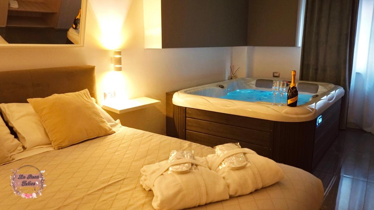 B&B La Rosa Felice Bari Zewnętrze zdjęcie