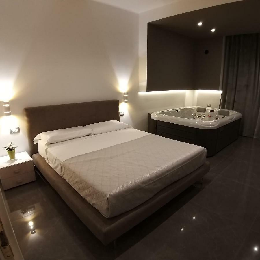 B&B La Rosa Felice Bari Zewnętrze zdjęcie