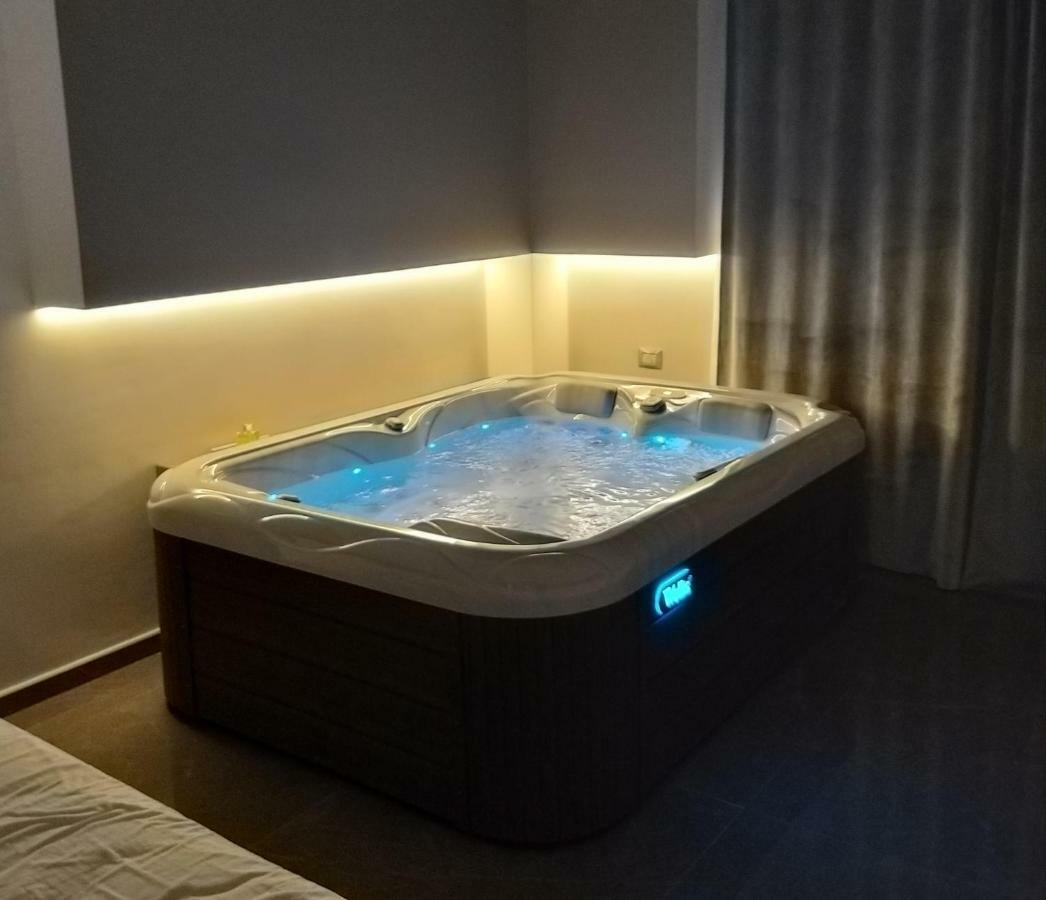 B&B La Rosa Felice Bari Zewnętrze zdjęcie